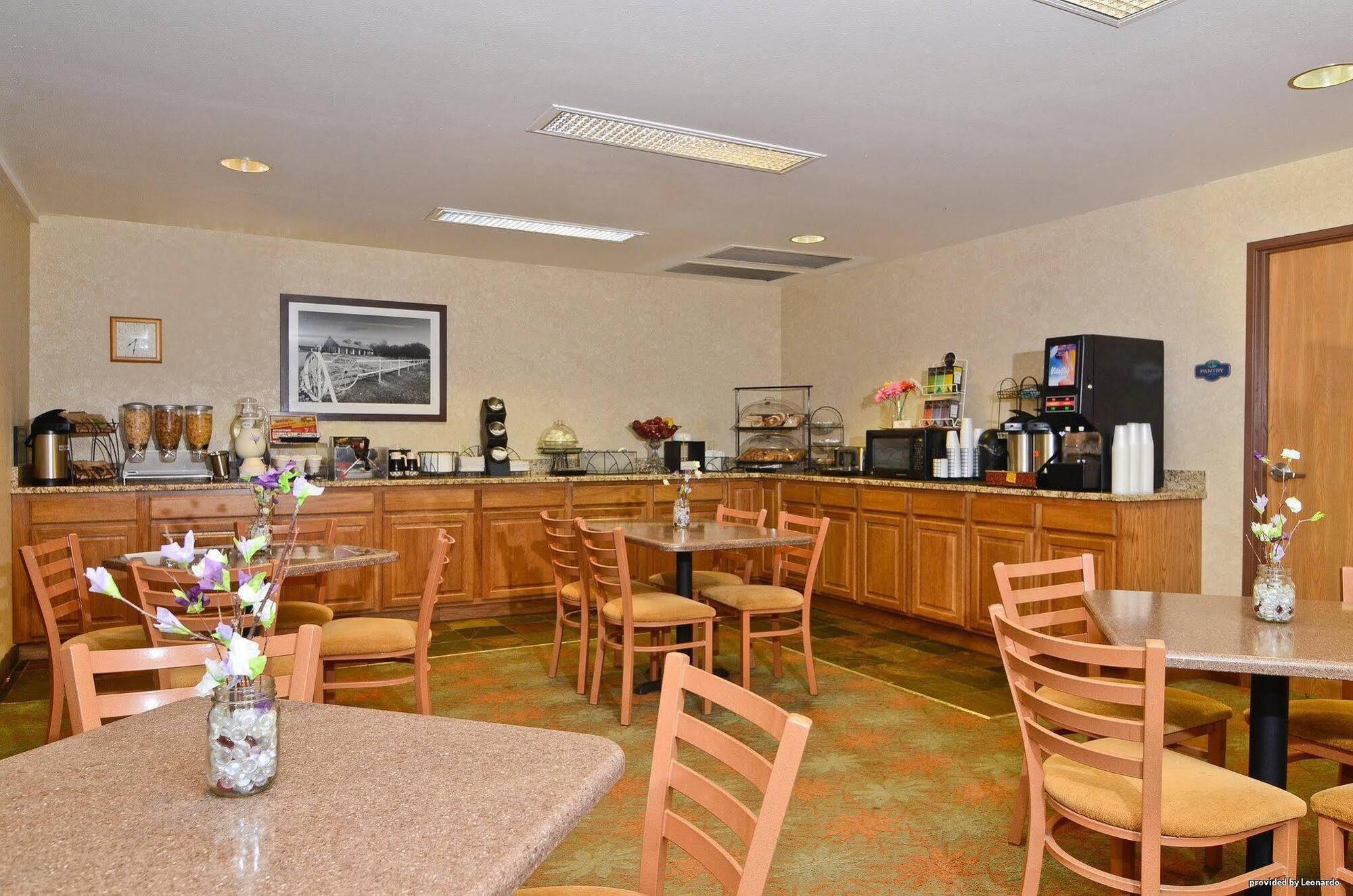 Best Western Wittenberg Inn Ngoại thất bức ảnh